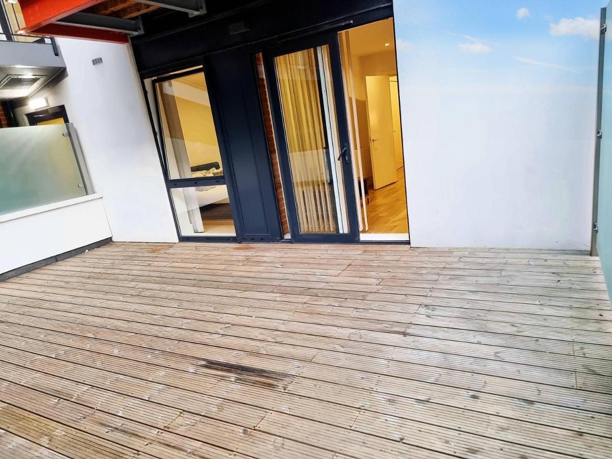 Your Riverside Home 2 With Private Balcony London Exteriör bild
