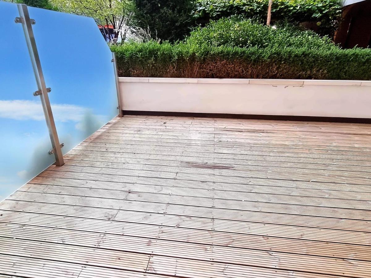 Your Riverside Home 2 With Private Balcony London Exteriör bild